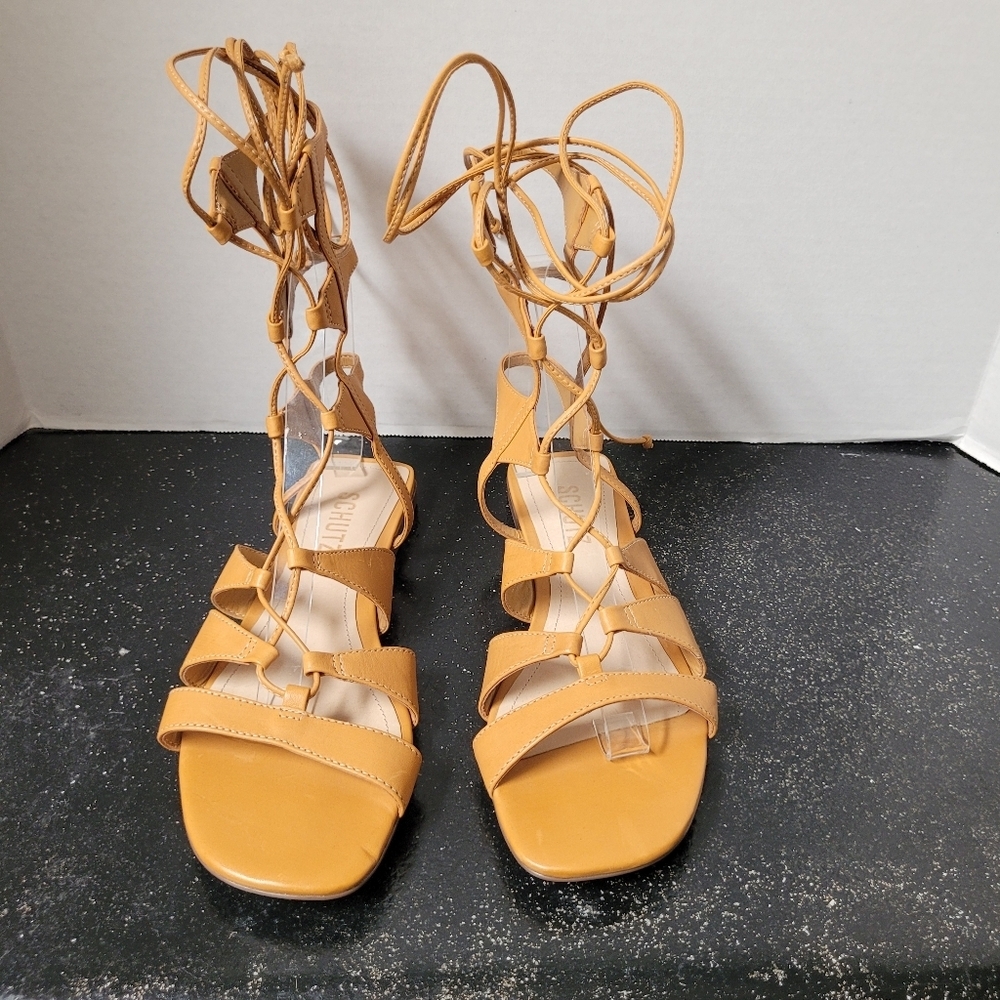 Schutz Cassia Flats Gadiator Sandals Tan - Picture 2 of 9